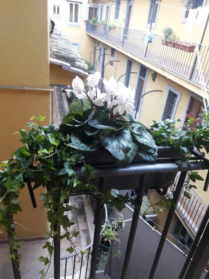Sweet Campo De Fiori Apartment Rome Exterior photo
