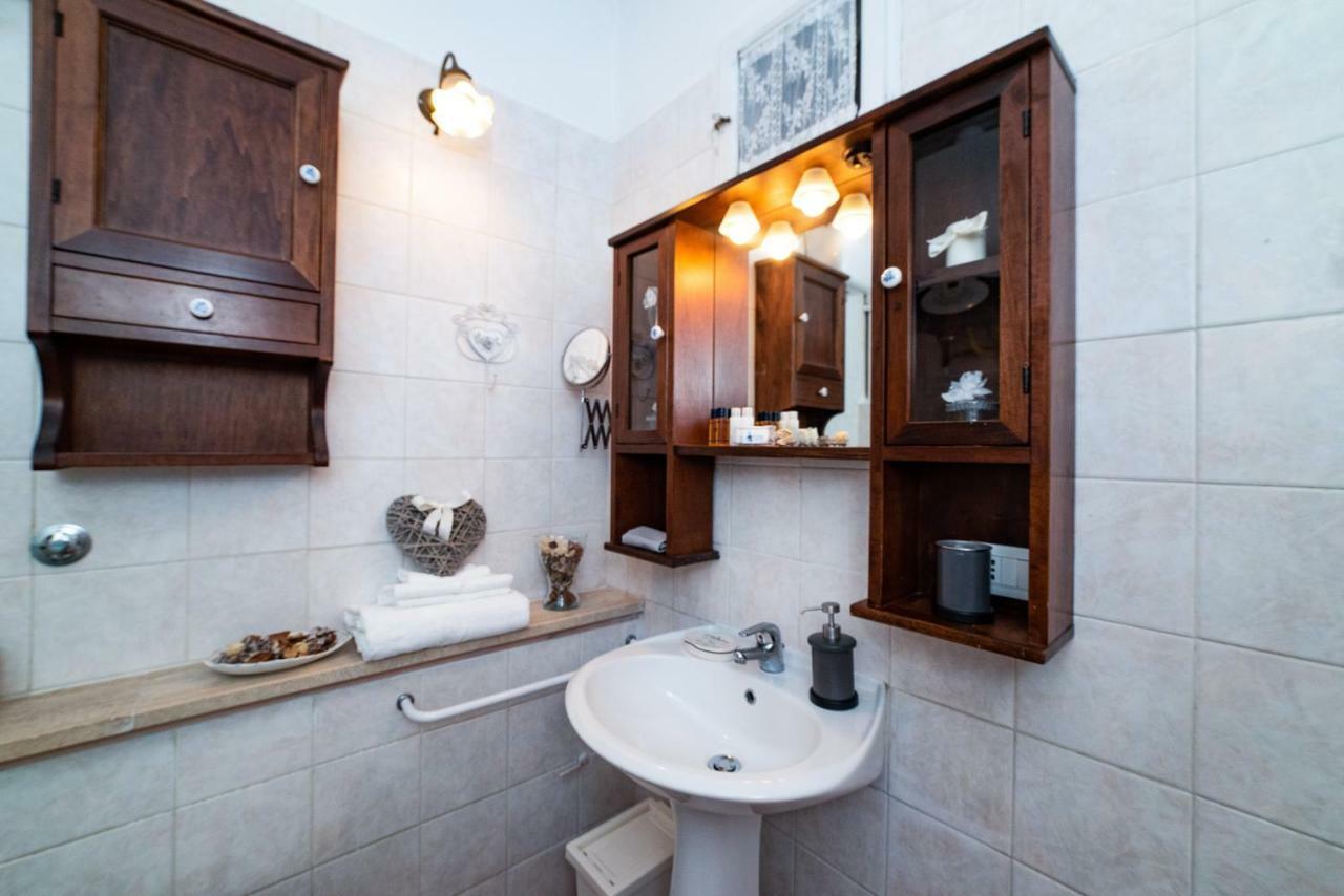 Sweet Campo De Fiori Apartment Rome Exterior photo